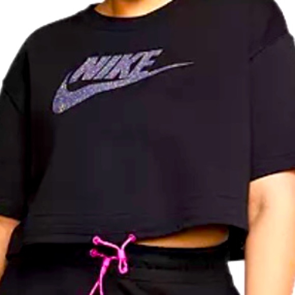 Black Nike Crop Sweatshirt - NWT